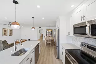 955 Circle Dr, Delray Beach, FL 33445 - Photo 1