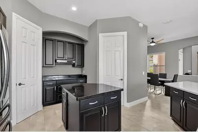6899 Houlton Circle, Lake Worth, FL 33467 - Photo 13
