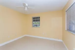 5200 Lake Loop Rd, Cooper City, FL 33330 - Photo 21