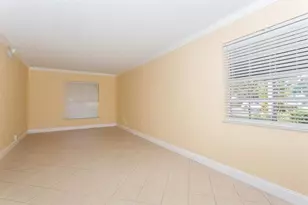 5200 Lake Loop Rd, Cooper City, FL 33330 - Photo 5