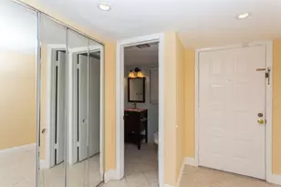 5200 Lake Loop Rd, Cooper City, FL 33330 - Photo 3