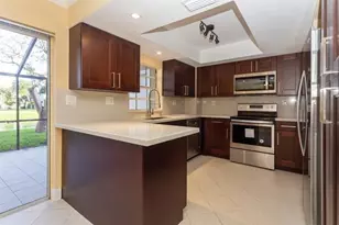5200 Lake Loop Rd, Cooper City, FL 33330 - Photo 9