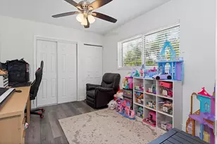 501 S E St, Lake Worth Beach, FL 33460 - Photo 15