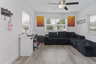 501 S E Street, Lake Worth Beach, FL 33460 - Photo 5
