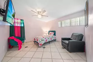 5720 Flagler St, Hollywood, FL 33023 - Photo 13