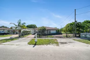 5720 Flagler St, Hollywood, FL 33023 - Photo 1