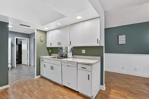 1140 NW 49th St, Deerfield Beach, FL 33064 - Photo 11