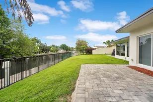 2524 Marathon Ln, Fort Lauderdale, FL 33312 - Photo 31