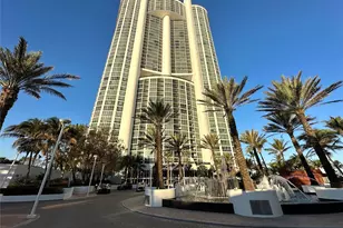 18201 Collins Ave, Sunny Isles Beach, FL 33160 - Photo 71