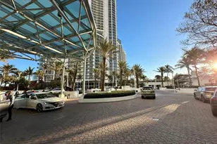 18201 Collins Ave, Sunny Isles Beach, FL 33160 - Photo 69