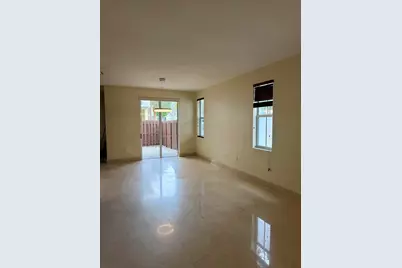 7490 NW 115th Court, Doral, FL 33178 - Photo 5