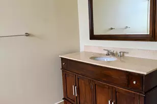 7490 NW 115th Ct, Doral, FL 33178 - Photo 13