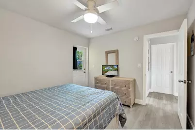 1947 Holman Drive, North Palm Beach, FL 33408 - Photo 21
