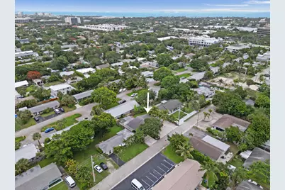 1947 Holman Drive, North Palm Beach, FL 33408 - Photo 3