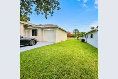 2766 NW 6th Court, Fort Lauderdale, FL 33311 - Photo 23