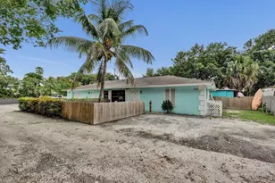 1718 Ridge Rd, North Palm Beach, FL 33408 - Photo 7