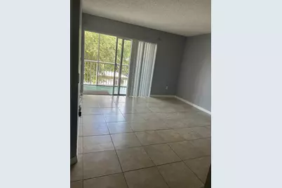 410 S Park #1-204, Hollywood, FL 33021 - Photo 7