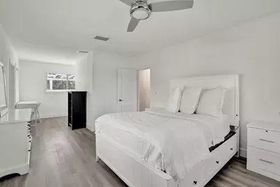1528 NE 28th Drive, Wilton Manors, FL 33334 - Photo 19