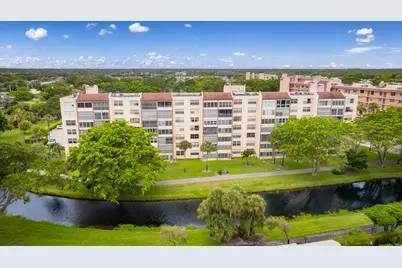 14527 Bonaire Boulevard #203, Delray Beach, FL 33446 - Photo 3