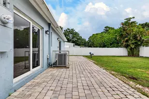 128 SW 22nd Terrace, Fort Lauderdale, FL 33312 - Photo 45
