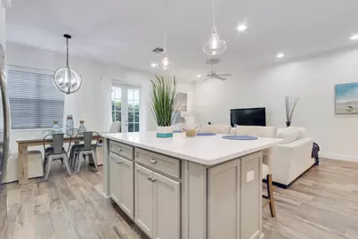 114 Ocean Breeze Drive, Juno Beach, FL 33408 - Photo 11