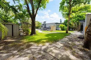 249 SW 14th St, Dania Beach, FL 33004 - Photo 7