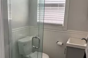 808 SE 6th Ct SE, Fort Lauderdale, FL 33301 - Photo 7