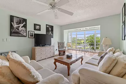 13837 Via Flora #E, Delray Beach, FL 33484 - Photo 7