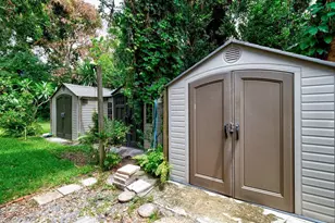 1927 21st Ave, Vero Beach, FL 32960 - Photo 33