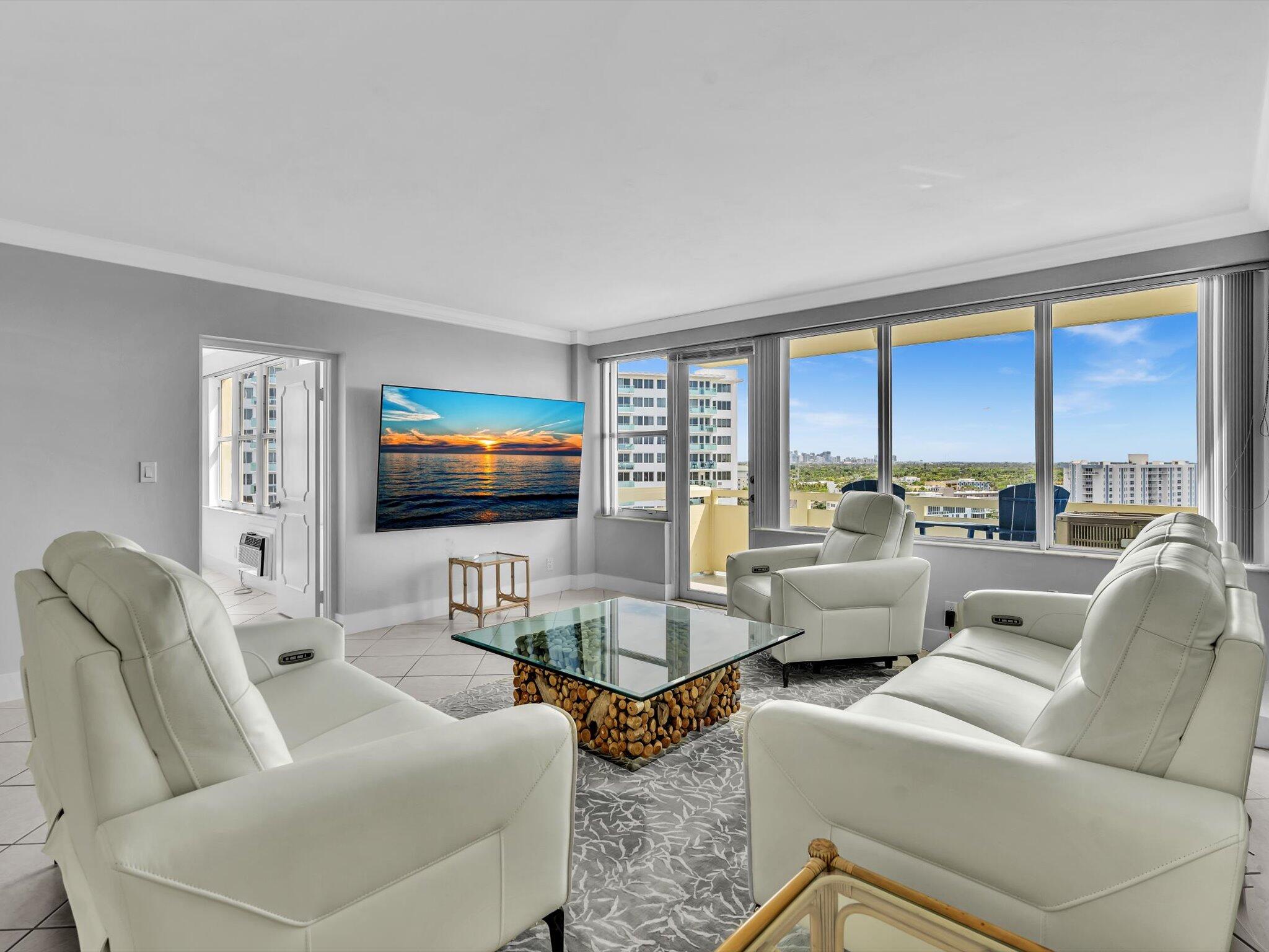 3200 NE 36th St #1201 main architectural view