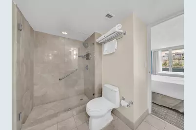 2670 E Sunrise Boulevard #319, Fort Lauderdale, FL 33304 - Photo 15