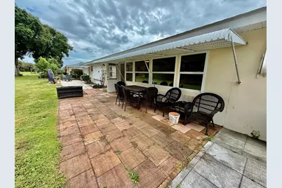 916 Savannas Point Drive #Unit e, Fort Pierce, FL 34982 - Photo 41