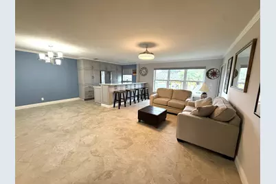 916 Savannas Point Drive #E, Fort Pierce, FL 34982 - Photo 13