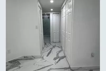 300 E 4th Street #103, Hialeah, FL 33010 - Photo 15