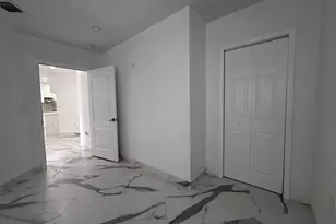 300 E 4th St, Hialeah, FL 33010 - Photo 5