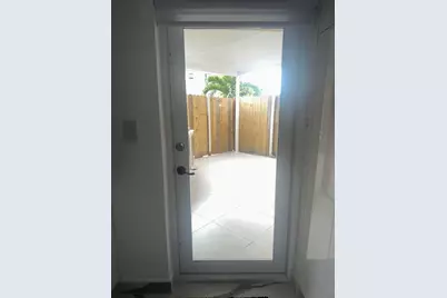 300 E 4th Street #103, Hialeah, FL 33010 - Photo 23