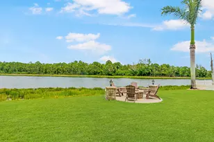 205 NW Magnolia Lakes Blvd, Port Saint Lucie, FL 34986 - Photo 3