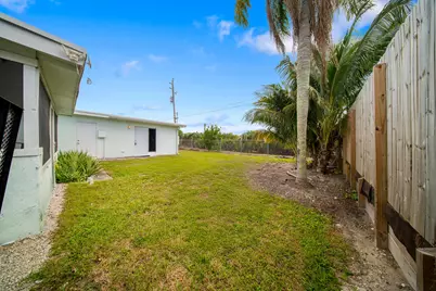 3643 Betty Ann Court W, West Palm Beach, FL 33403 - Photo 51