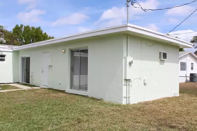 3643 Betty Ann Court W, West Palm Beach, FL 33403 - Photo 31