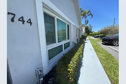 744 Lago Road #1f, Delray Beach, FL 33445 - Photo 3