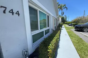 744 Lago Rd, Delray Beach, FL 33445 - Photo 3