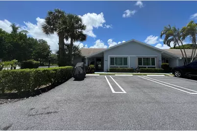744 Lago Road #1f, Delray Beach, FL 33445 - Photo 1