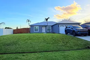 2456 SW Monterrey Ln, Port Saint Lucie, FL 34953 - Photo 1
