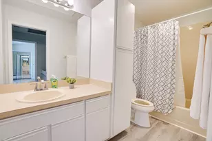 3201 SE Guinevere Ln, Port Saint Lucie, FL 34952 - Photo 25