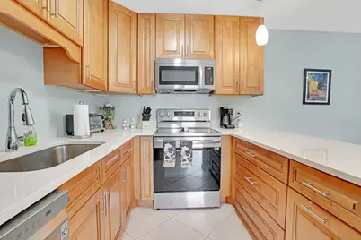 3201 SE Guinevere Lane #A, Port Saint Lucie, FL 34952 - Photo 11