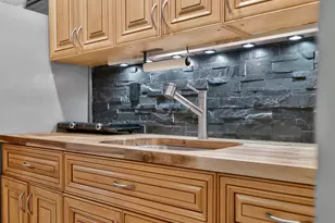 949 NE 25th Ave, Pompano Beach, FL 33062 - Photo 59
