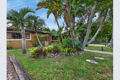 949 NE 25th Avenue, Pompano Beach, FL 33062 - Photo 11