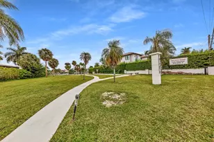 580 Egret Dr, Hallandale Beach, FL 33009 - Photo 41