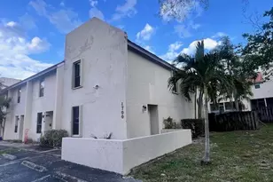 1679 NW 15th Vista, Boca Raton, FL 33432 - Photo 3