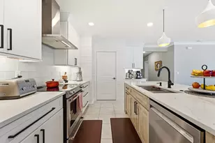 3899 SE Lee St, Stuart, FL 34997 - Photo 9